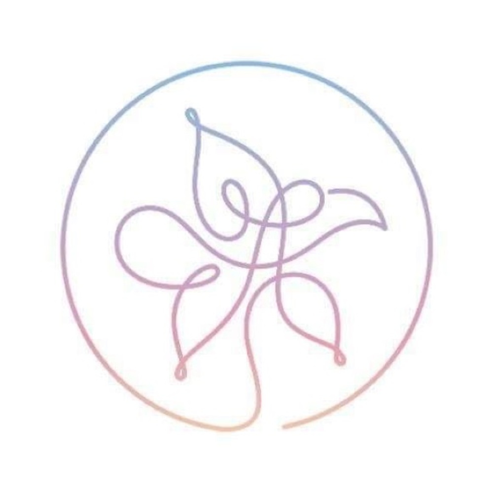 Meet your Posher, Elise